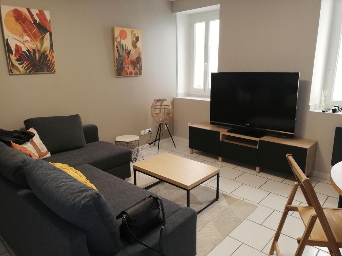 Bel Appartement 2 Chambres Au Coeur Du Village Eyragues Esterno foto